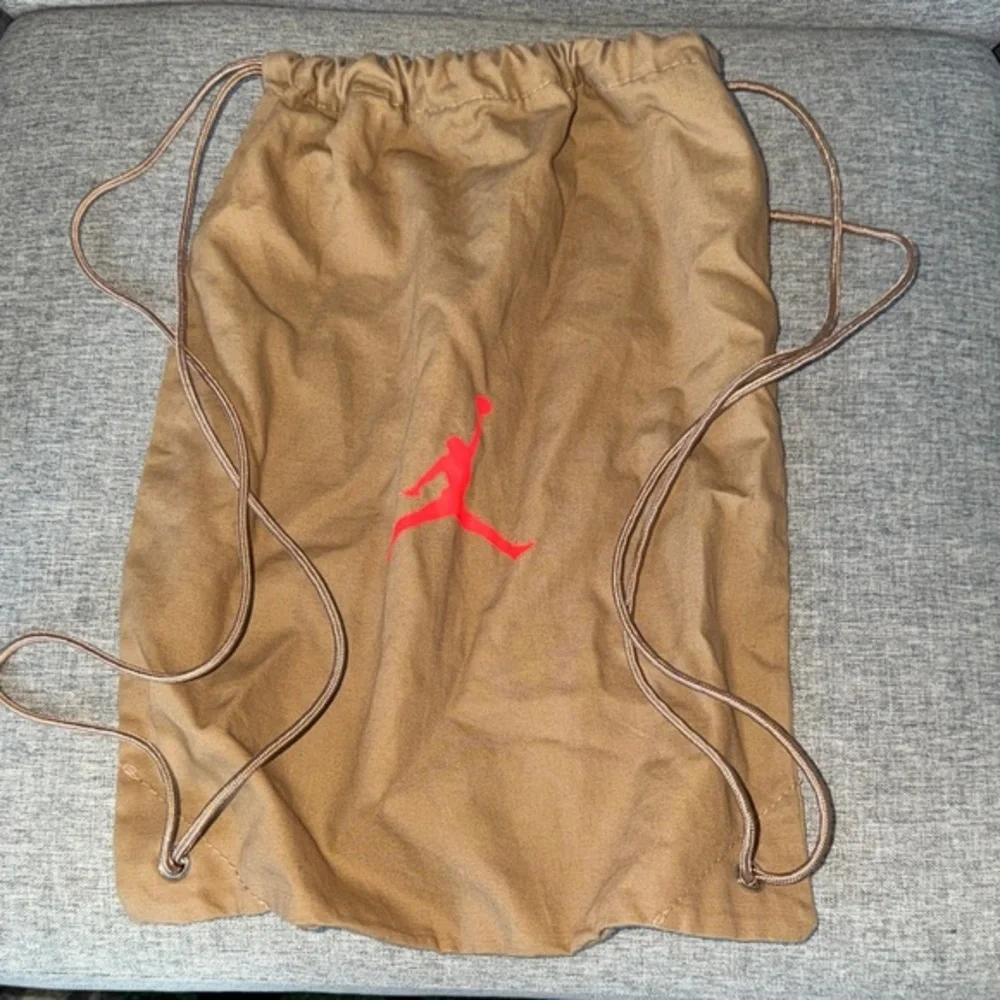 Travis Scott Cactus Jack Jordan 6 British Khaki drawstring backpack